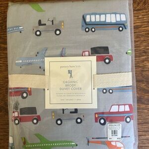 Pottery Barn kids twin duvet cover set. Planes and automobiles